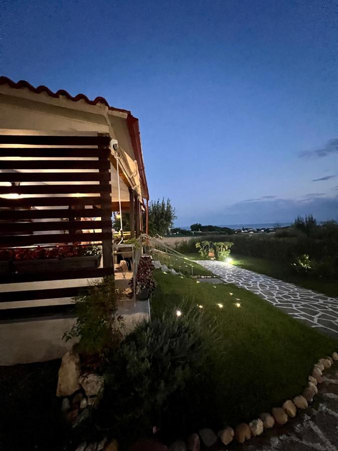 Anastasias Cottage Nea Iraklia Zewnętrze zdjęcie
