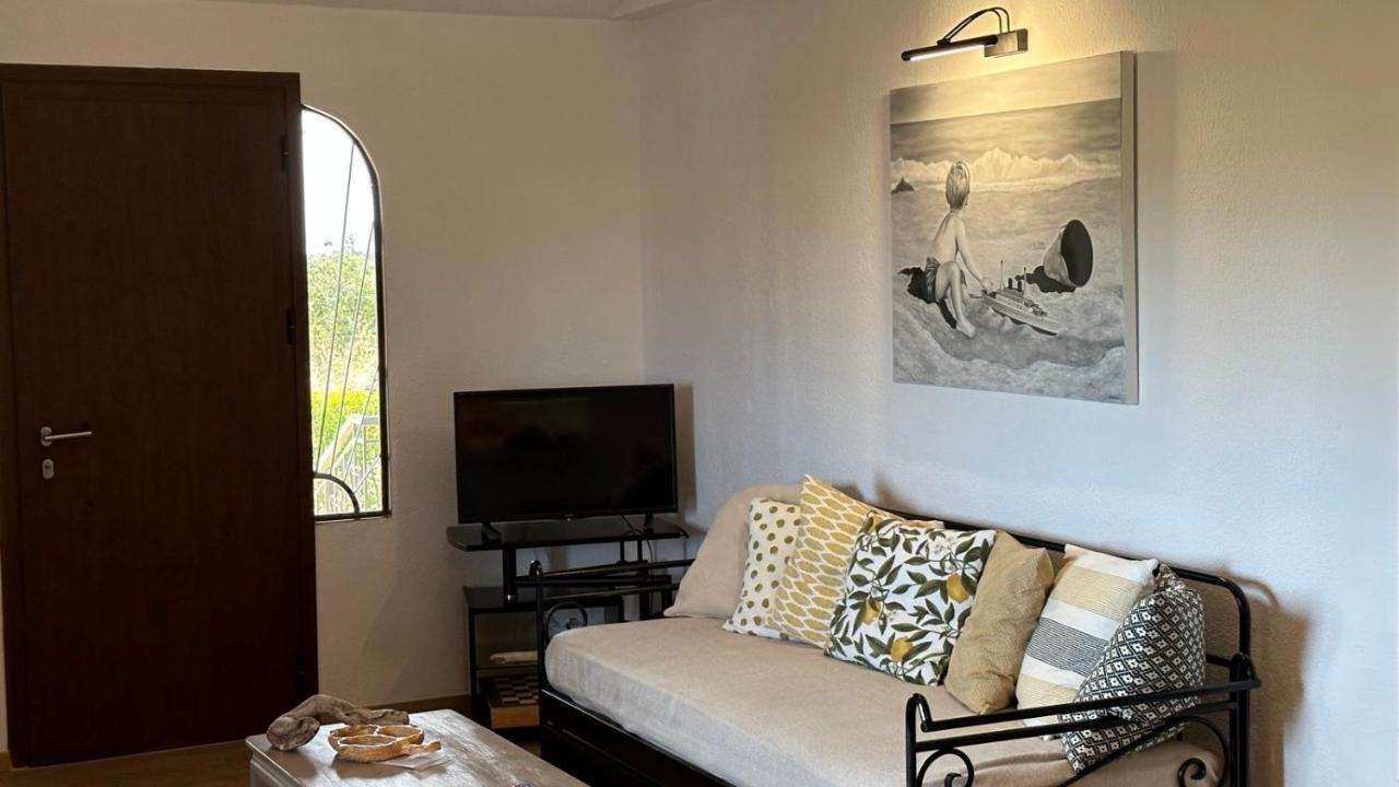 Anastasias Cottage Nea Iraklia Zewnętrze zdjęcie