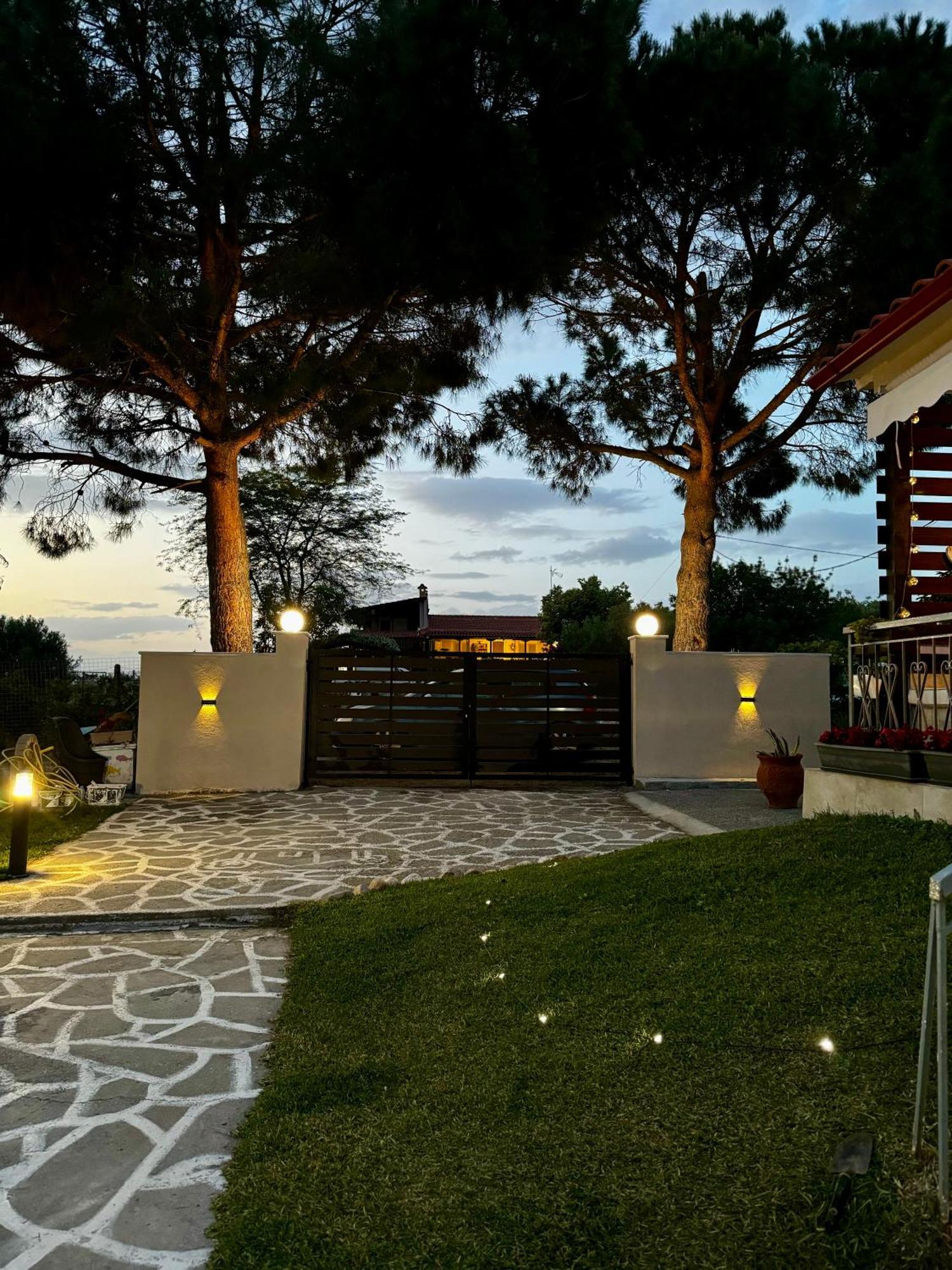 Anastasias Cottage Nea Iraklia Zewnętrze zdjęcie